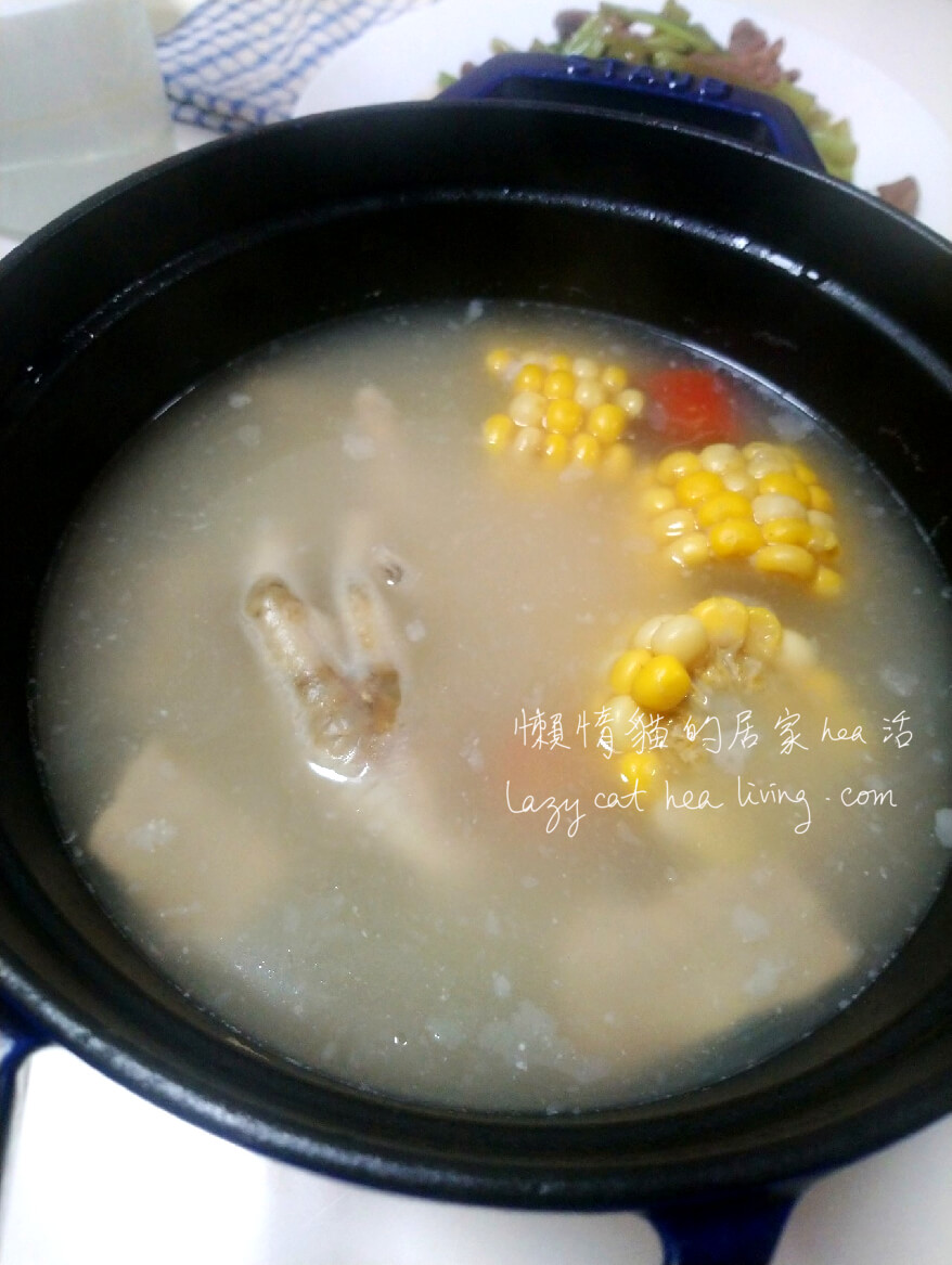 粟米甘筍煲雞腳