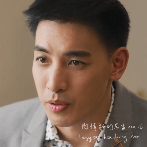 戒指流浪記_謝亞倫