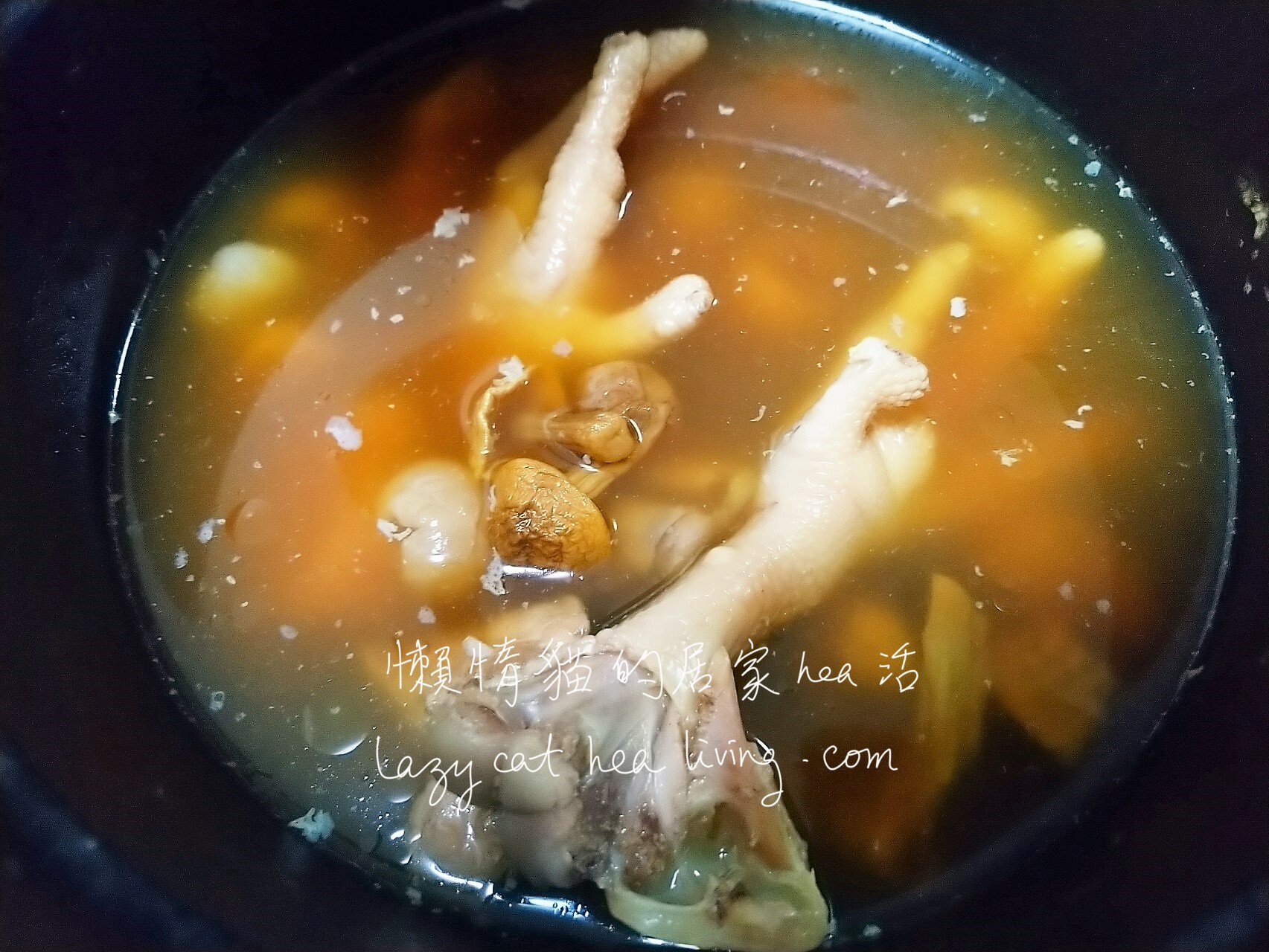 姬松茸淮杞煲雞腳