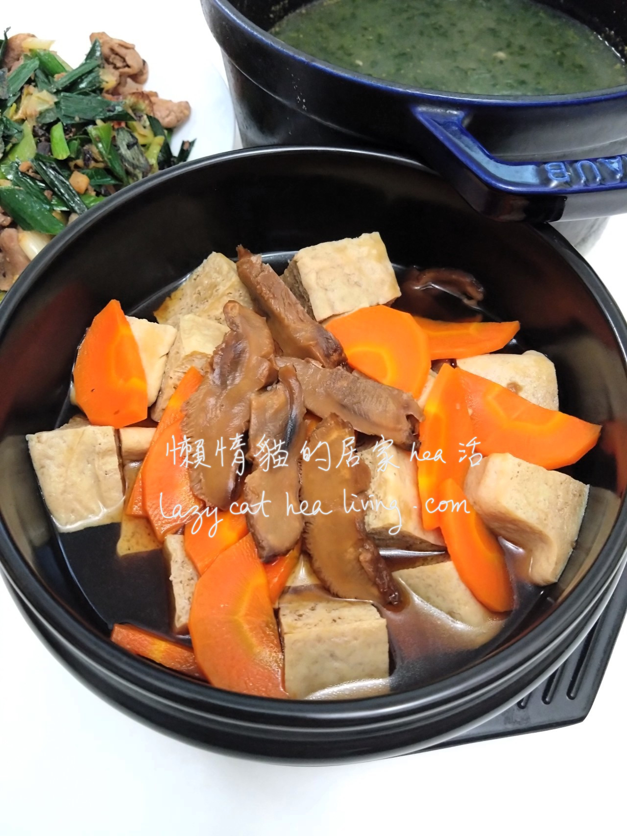 冬菇蠔油冰豆腐 (享受湯汁噴發的蒸豆腐吧! 蒸煮飯盒也可以輕鬆完成的簡單食譜。)